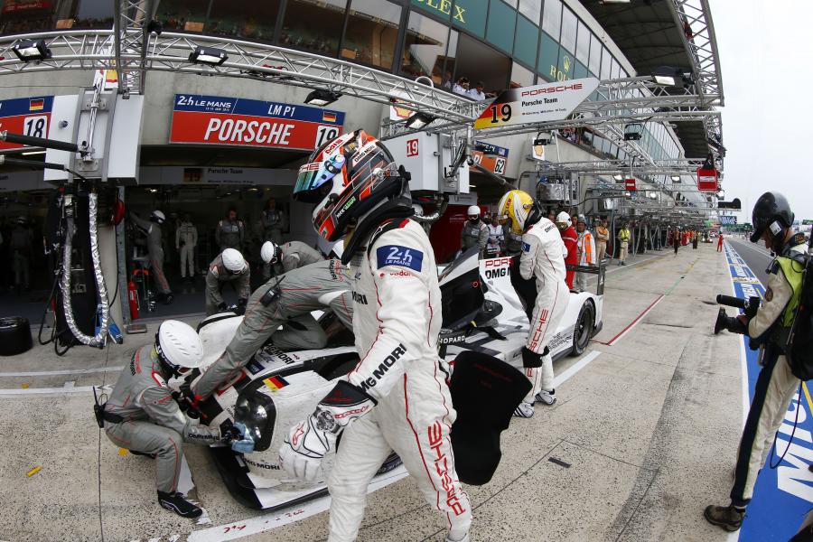 Porsche 919 Hybrid 2015 года  (фото 480 из 481)